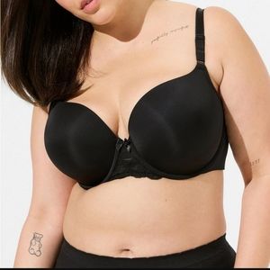 NWT Torrid push up bra. 48ddd